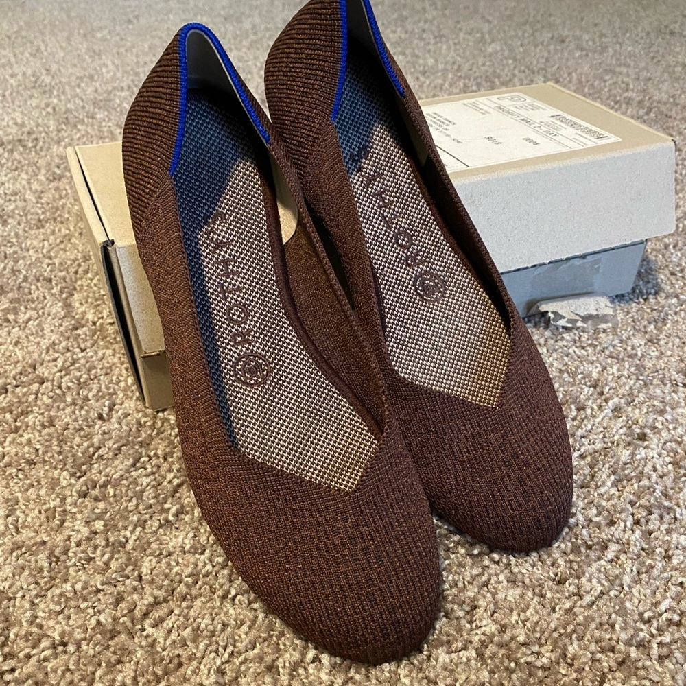 Like New!! Rothy’s. Color- Truffle Python. Size 8. Worn once.